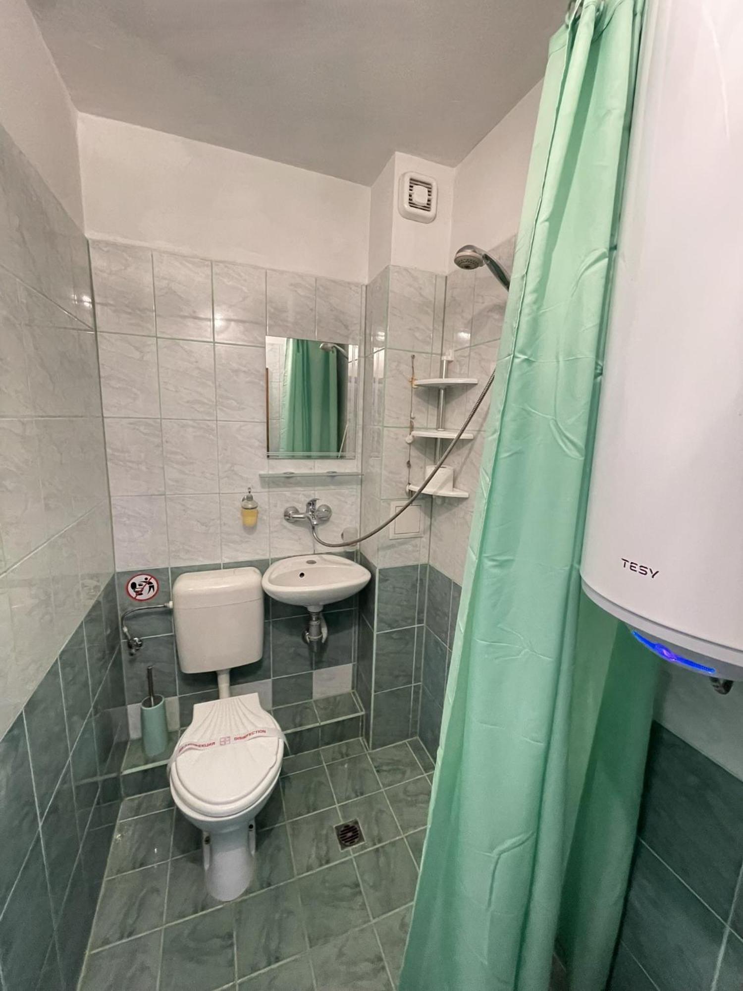 Holiday House Gendar, 切尔诺莫雷茨 外观 照片
