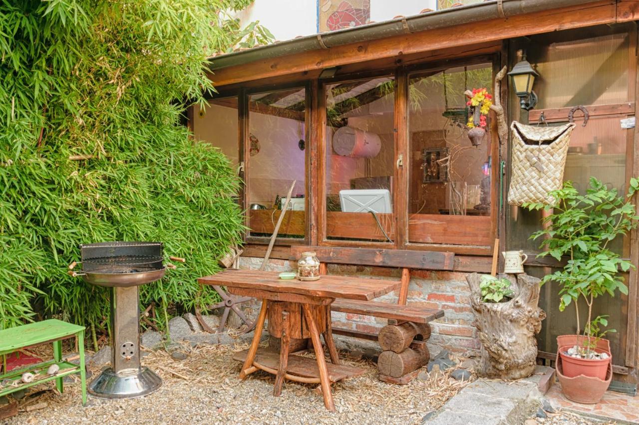 Holiday House Gendar, 切尔诺莫雷茨 外观 照片